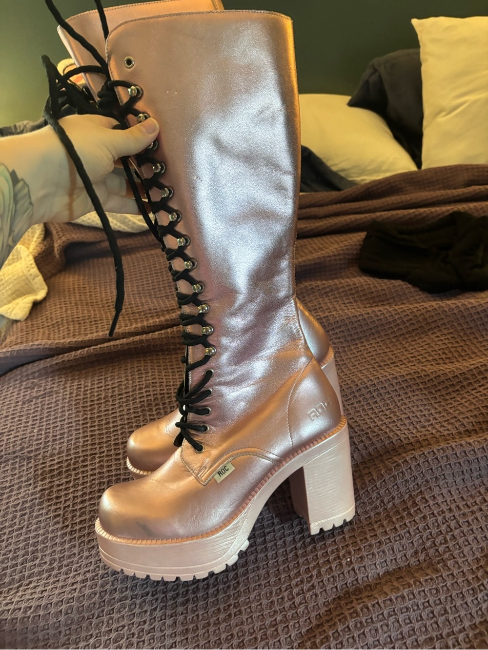 ROC Platform Lace-Up Knee-High Boots in Metallic Pink SZ 10 or 41